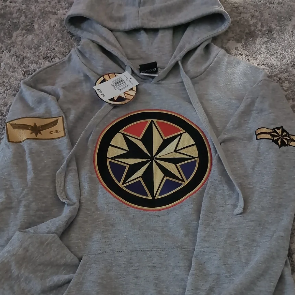 Marvel Gray Hoodie with Star Design - Picture 8 of 9